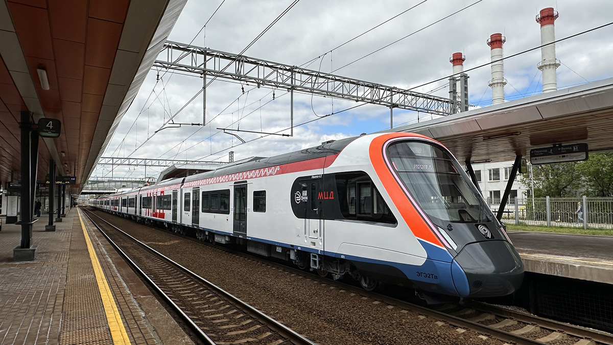 Пассажиров МЦД-4 предупредили об изменениях в движении поездов на выходных