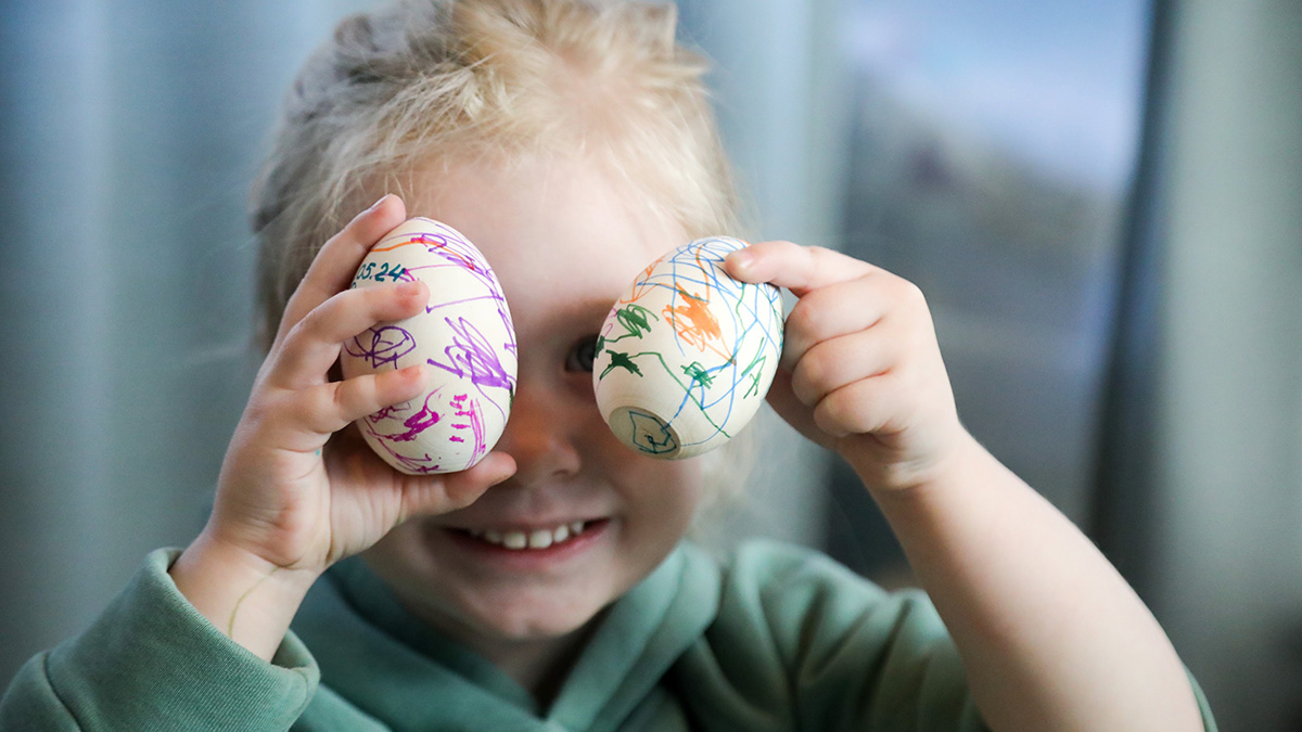 Врач Кашух рассказала, кому на Пасху можно съесть только одно яйцо