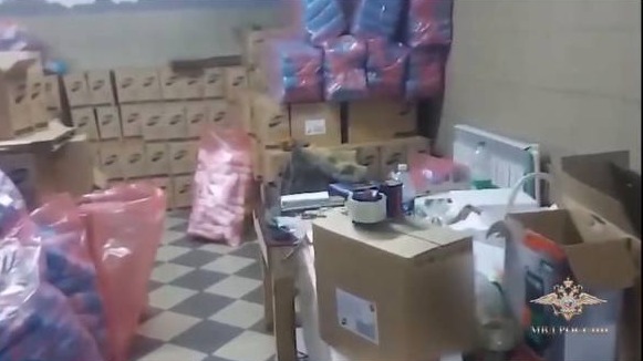 Подпольный цех по производству поддельной бытовой химии обнаружили в Москве