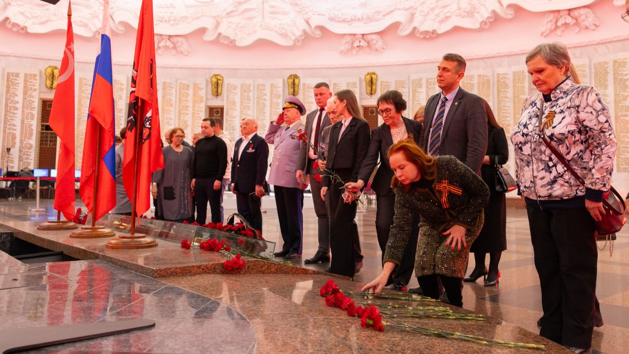 Более трех тысяч человек приняли участие в памятной акции в Музее Победы