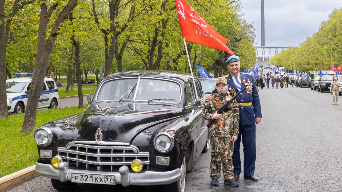 Более 150 автомобилей отправились «Дорогами Памяти» от Музея Победы