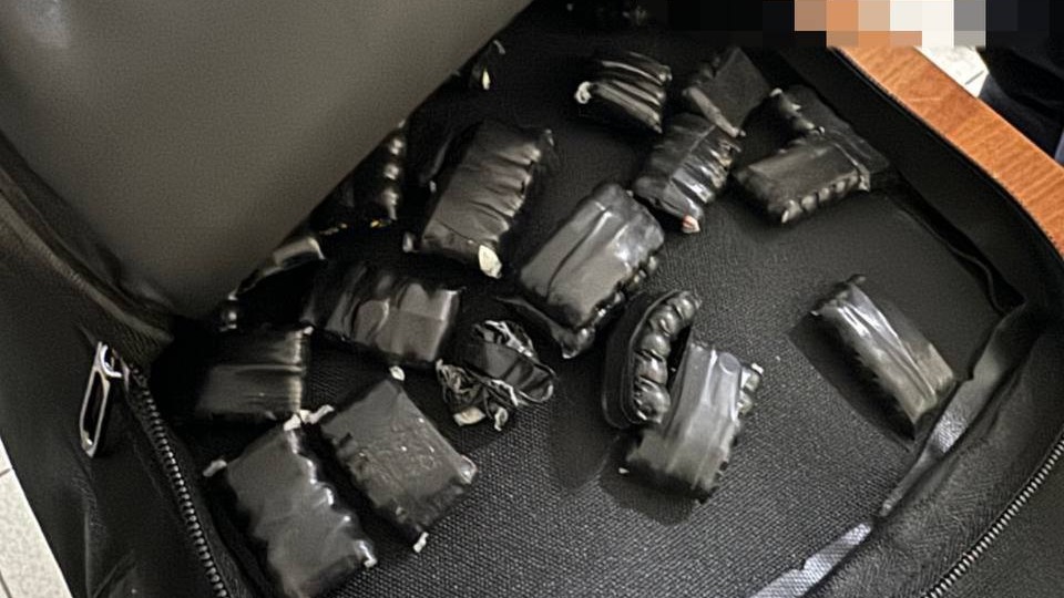 Тело мужчины и сумку с наркотиками нашли в хостеле в Дмитровском районе