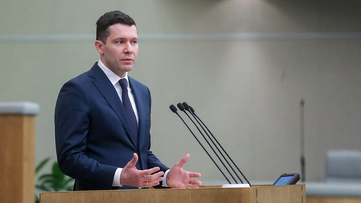 Глава Минпромторга Алиханов признал износ 60 процентов оборудования на заводах