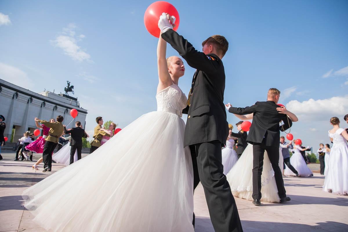 Финал двух танцевальных фестивалей пройдет около Музея Победы 19 мая