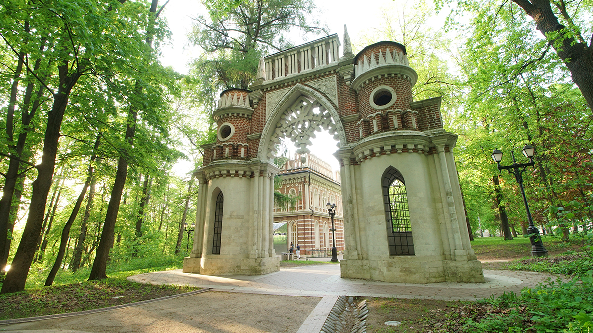 Выставка в честь акварелиста Андрияки пройдет во дворце музея-заповедника «Царицыно»