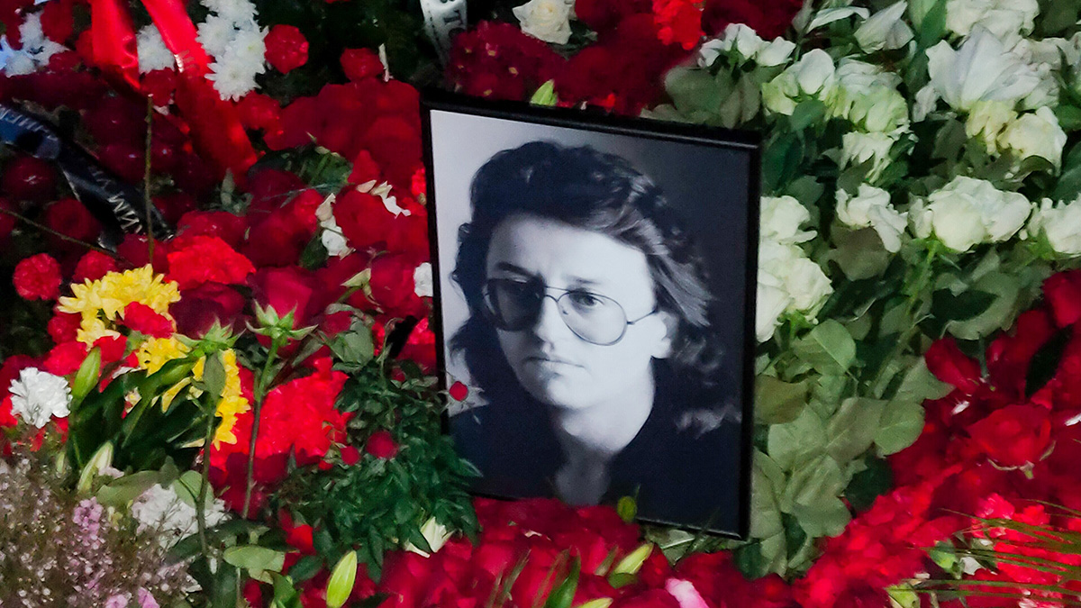 «КП»: Могила Градского на кладбище находится в заброшенном состоянии