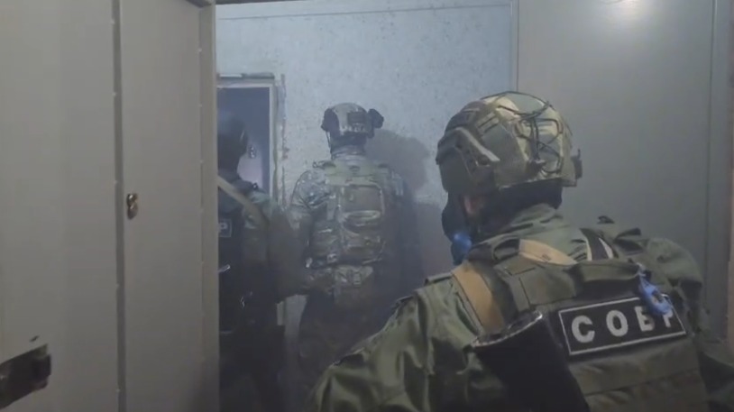 Рецидивист из 90-х: что известно о стрелявшем в полицейских жителе Петербурга