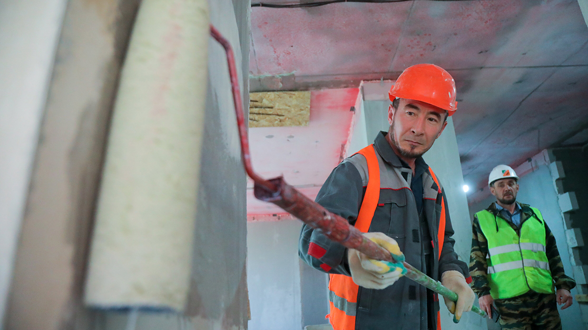 Фасад крупного автотехнического комплекса отремонтировали в Северном Медведкове