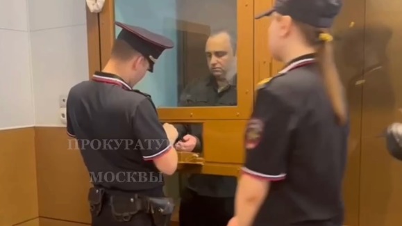 Владельца юридической фирмы «Гошин Групп» отправили в колонию за мошенничество