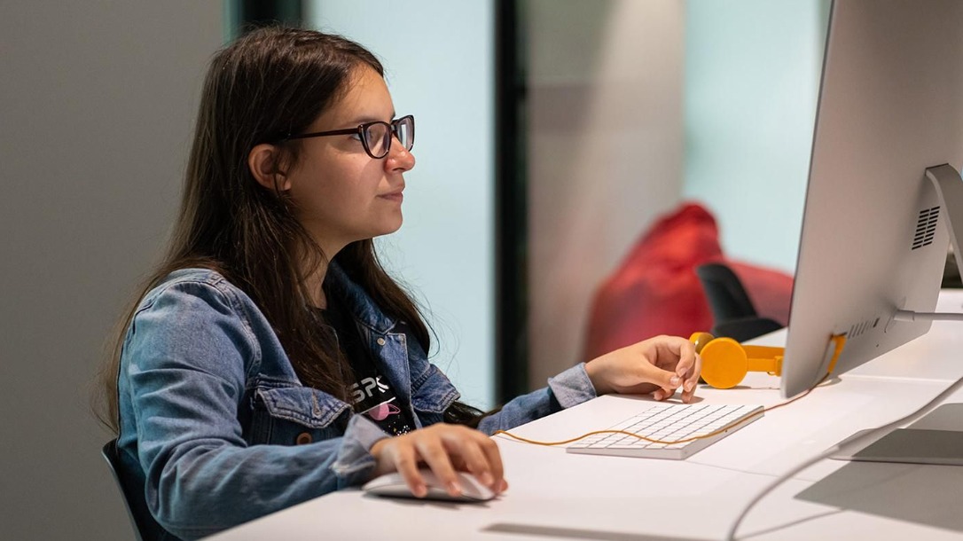 Свыше 4,5 тысячи московских школьников написали демонстрационный экзамен