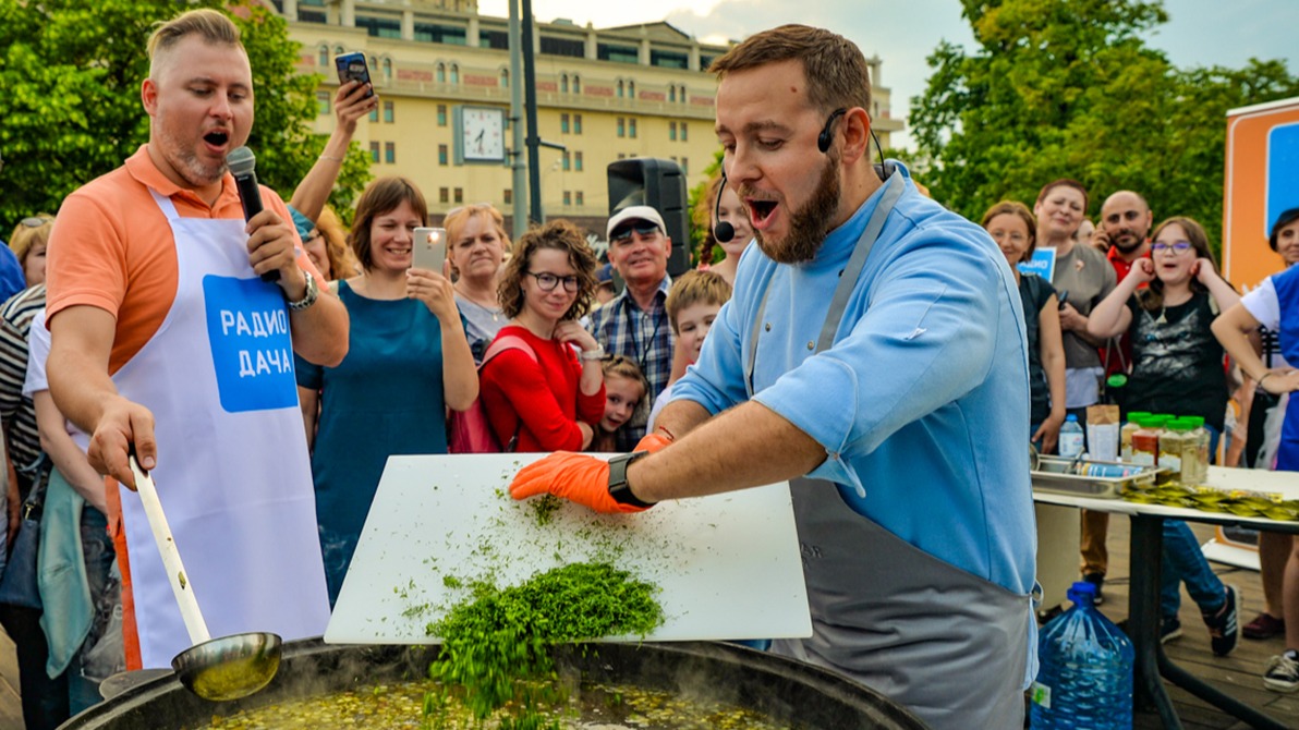 Фестиваль «Рыбная неделя» пригласил гостей на мастер-класс «Большая уха»