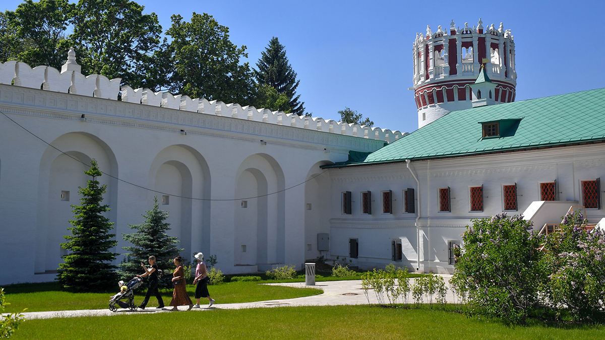  Главархив Москвы открыл онлайн-выставку к 500-летию Новодевичьего монастыря