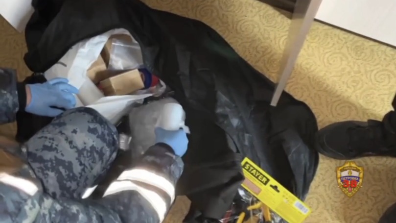 Водителя с особо крупной партией наркотиков задержали на 84-м километре МКАД