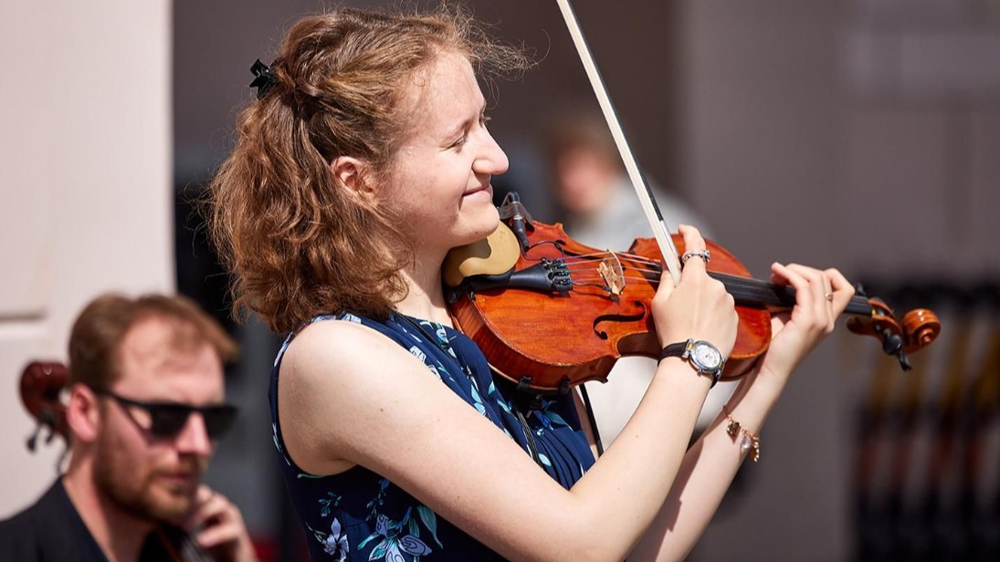 Летние площадки проекта «Музыка в метро» заработали в Москве