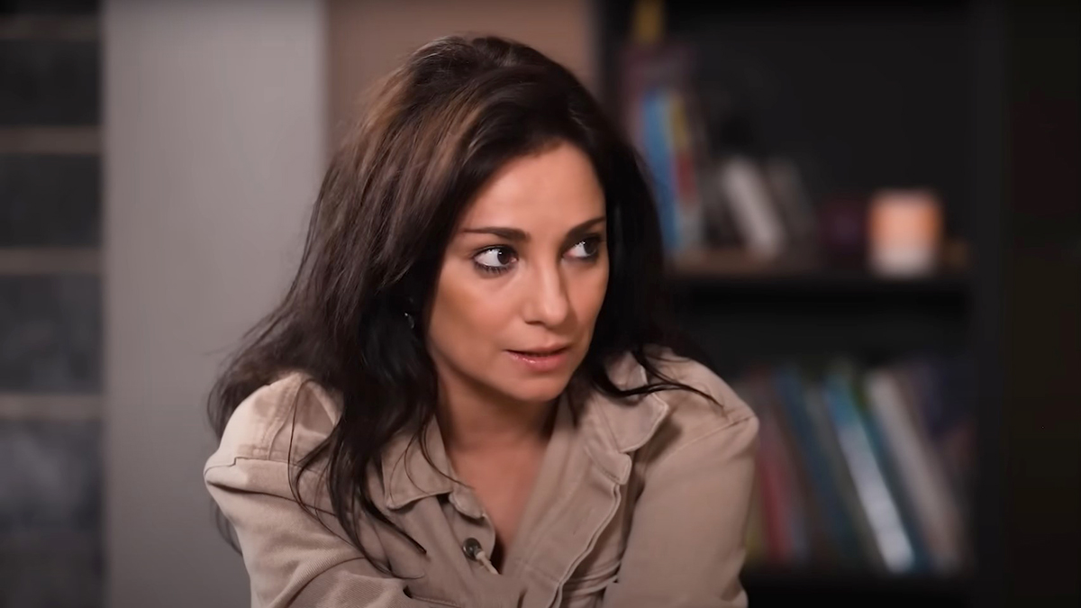 «Выпей, чтобы быть сиплой»: Светикова рассказала о влиянии алкоголя на шоубизнес