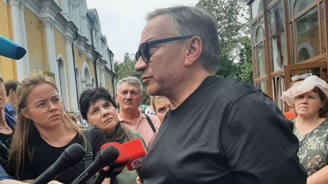 «Таких людей мало»: Угольников выразил соболезнования в связи со смертью Заворотнюк