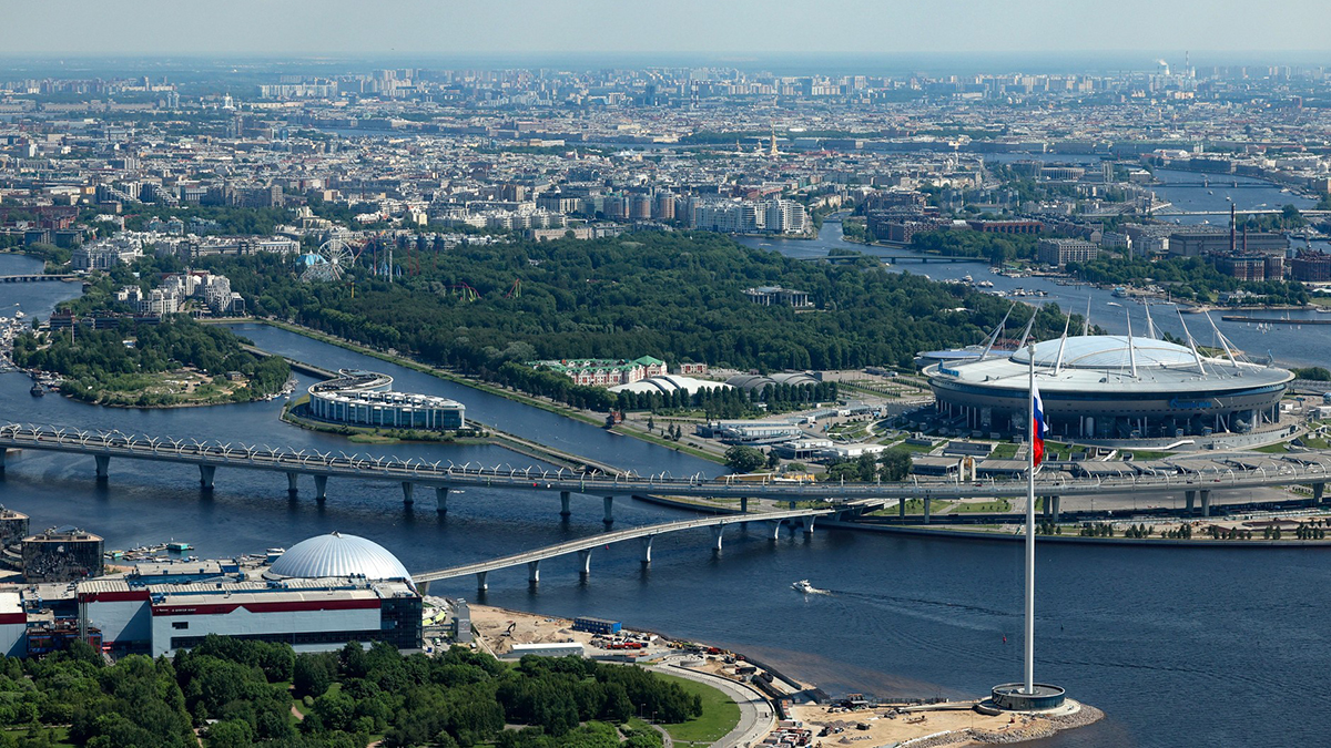 Искавший наркотики петербуржец нашел схрон с гранатами