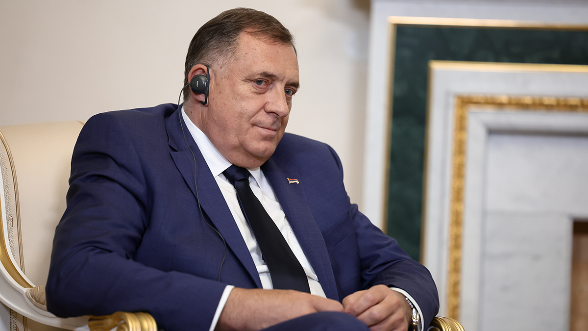 СМИ: ЦИК Боснии и Герцеговины аннулировал мандат Додика и постановил провести выборы