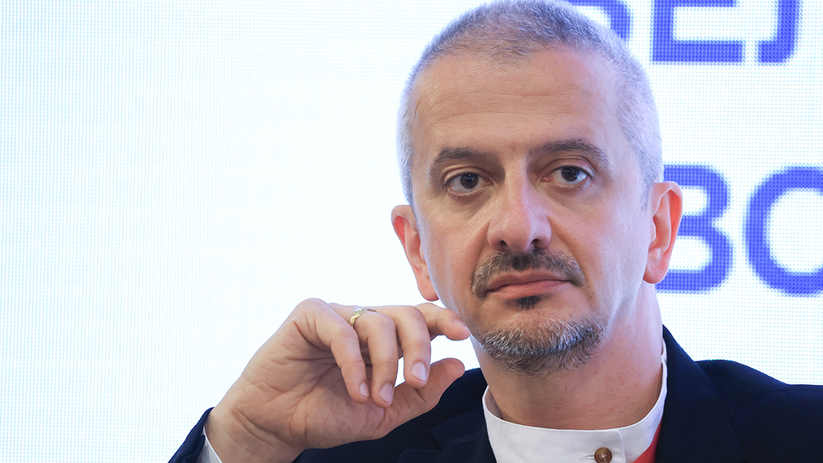 Режиссер Константин Богомолов проголосовал на выборах в Москве онлайн