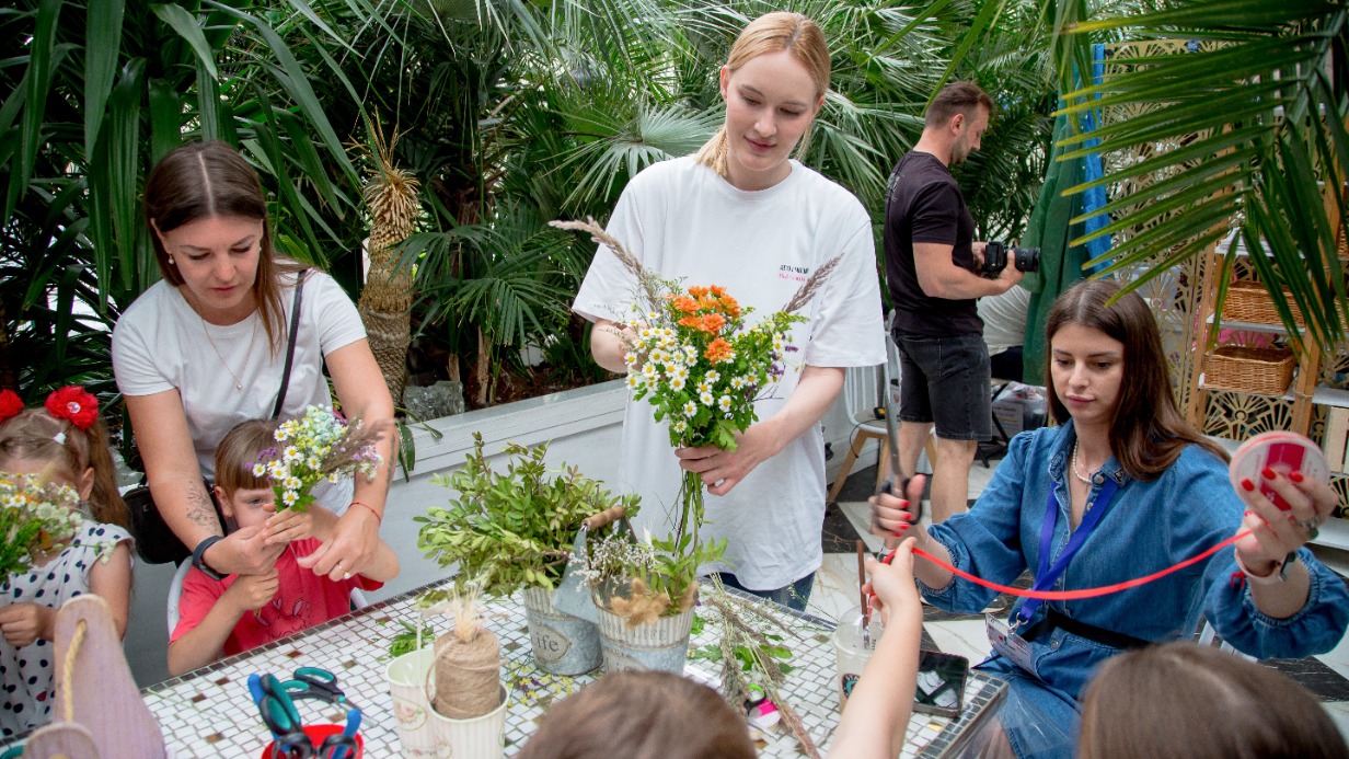В рамках фестиваля «Мода и красота» проходят интересные мастер-классы