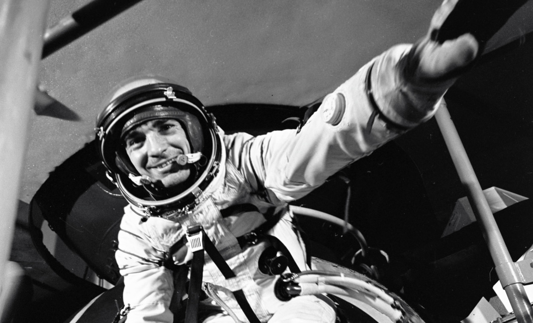 Умер космонавт Вячеслав Зудов, участвовавший в нештатной посадке «Союза-23»