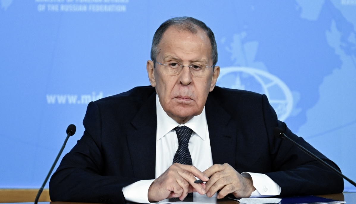 Лавров: Россия не будет ни за кем бегать с предложением о мире