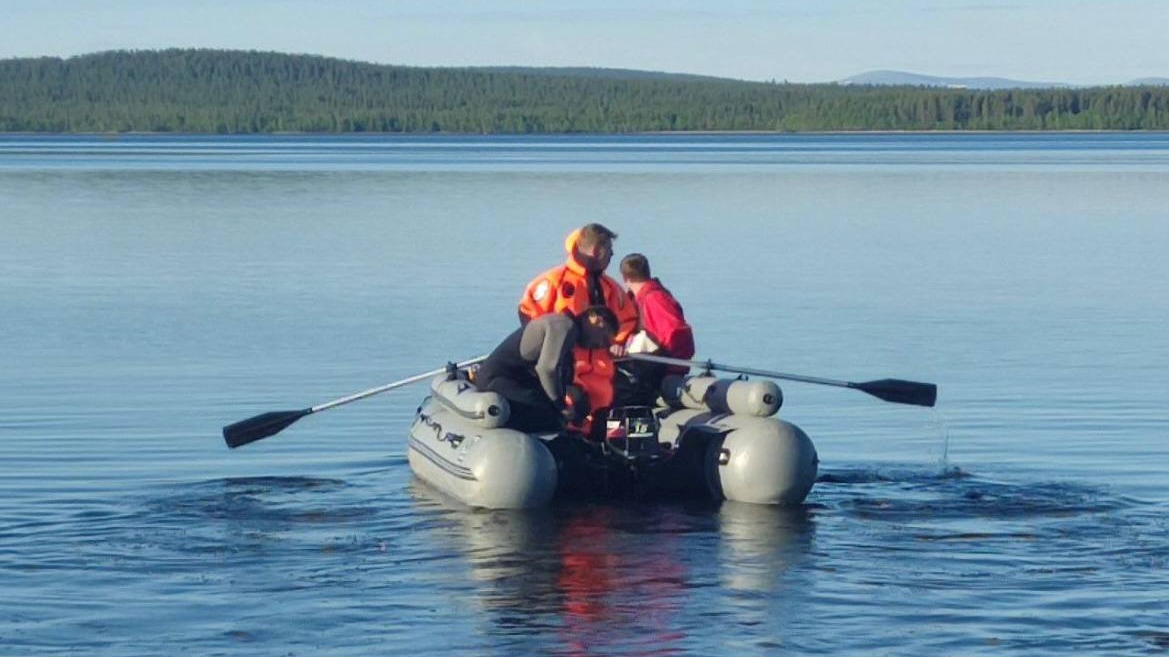 Гидроплан «Орион-11» упал при взлете на озере Имандра в Мурманской области