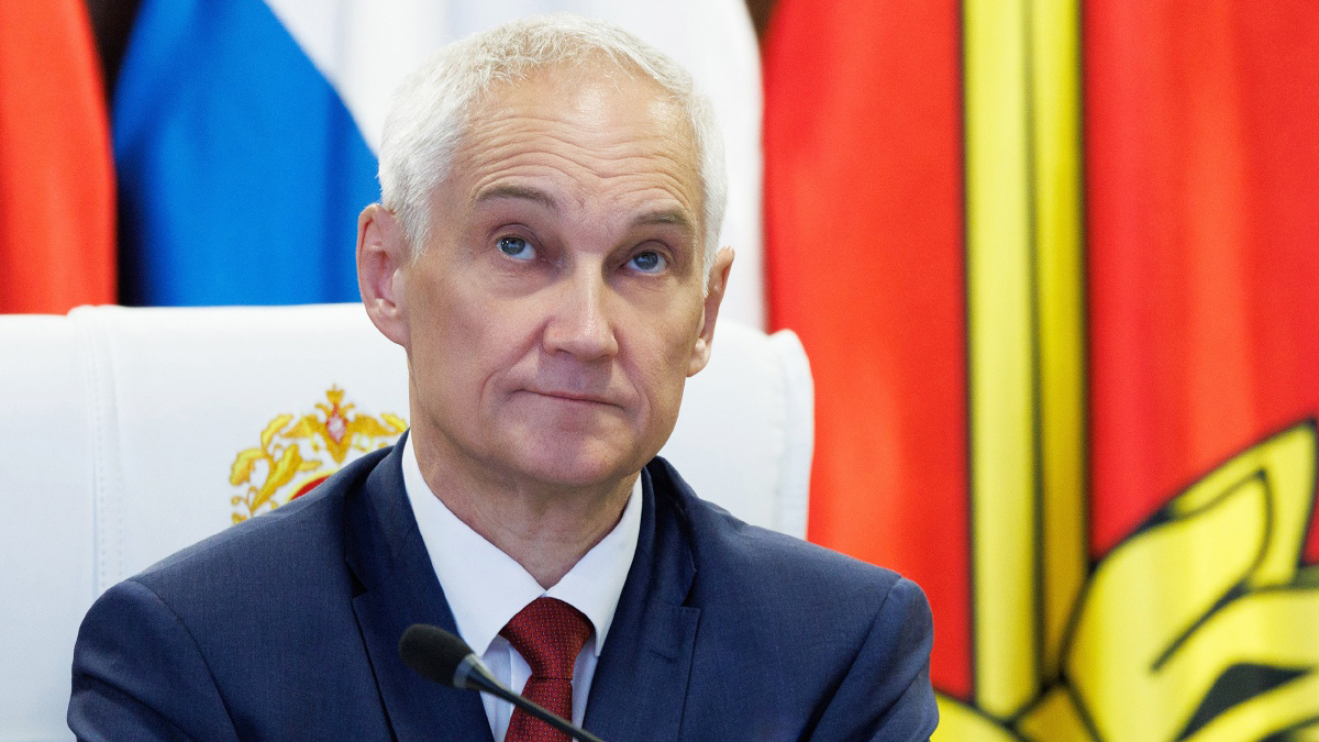 Белоусов ответил на вопрос, в какой одежде будет принимать парад Победы