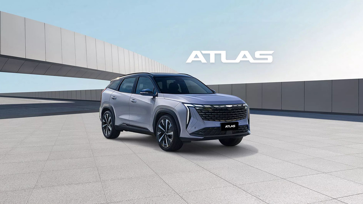 Новую версию кроссовера Geely Atlas начали продавать в России