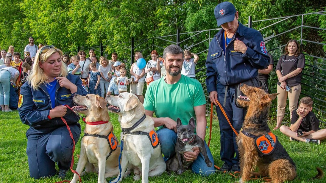 Друг, спасатель, защитник: в Москве пройдут выступления служебных собак