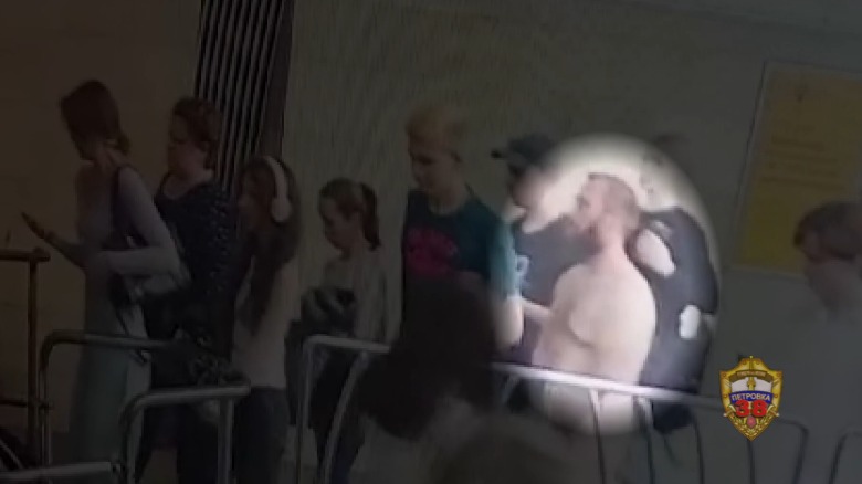 Полицейские задержали «блогера», разгуливавшего голым по станции «Павелецкая»