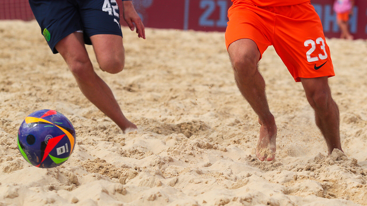 В Петербурге прошел матч за Суперкубок России по пляжному футболу