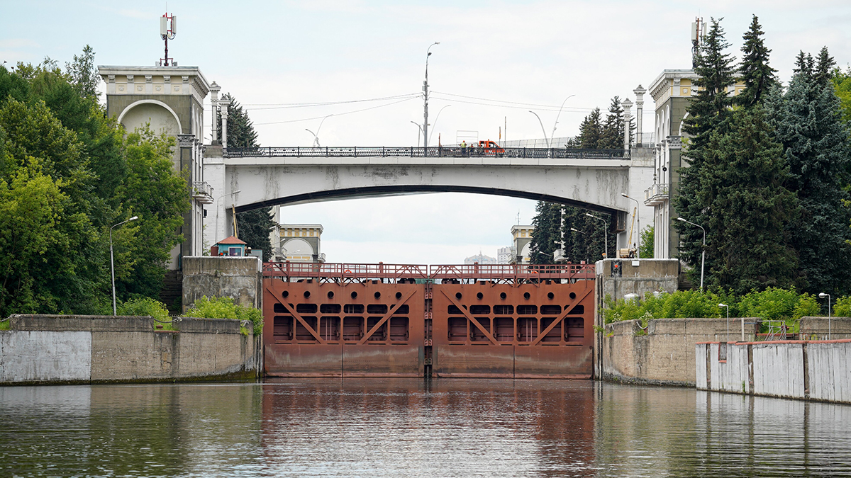 Движение судов могут ограничить из-за аварии на Беломорканале