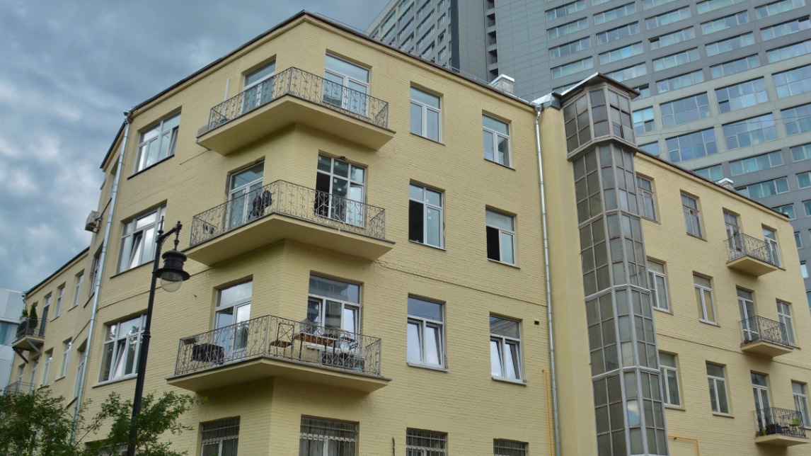 Капремонт дома в конструктивистском стиле в районе Арбат завершится в 2024 году