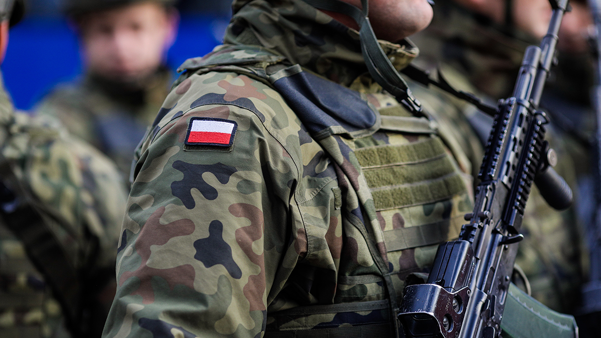 Польша направила войска к границам с Германией и Литвой
