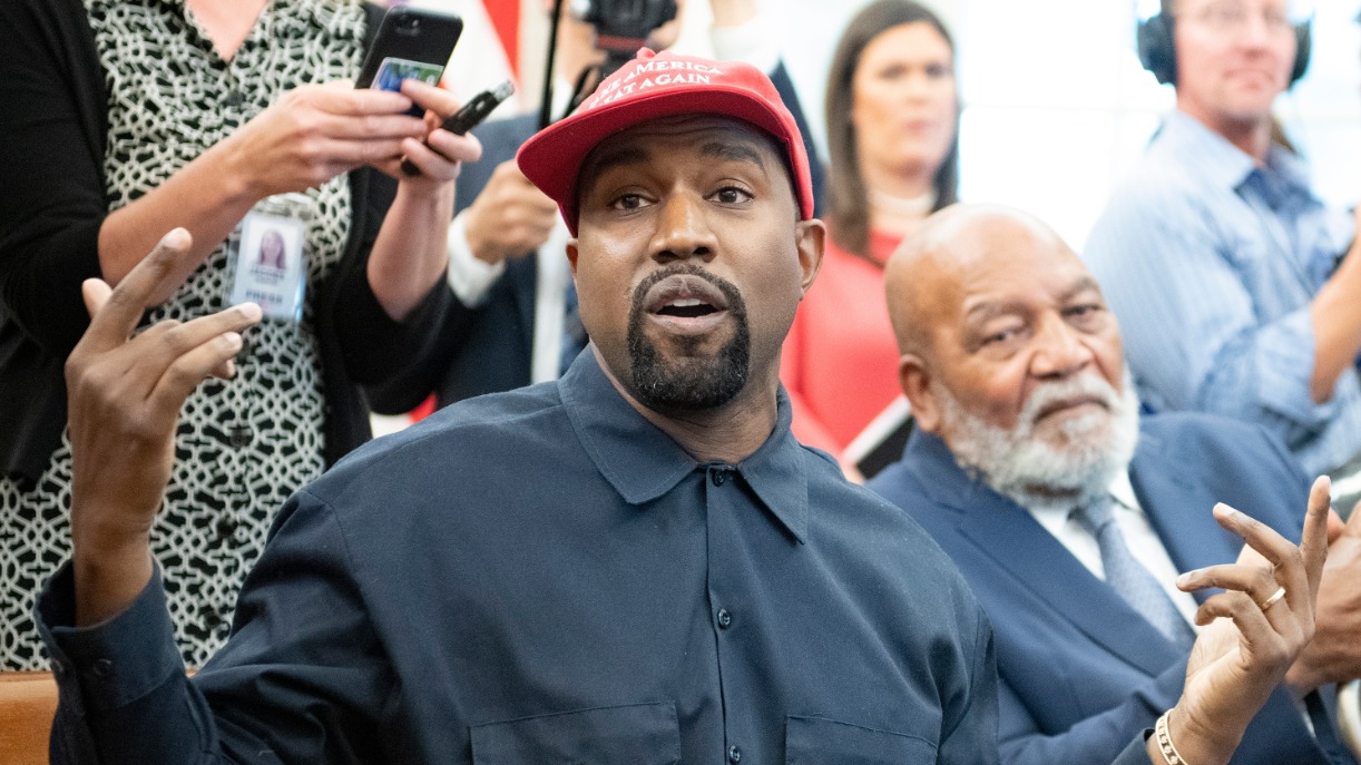 «Никакой концертной деятельности»: стало известно, зачем Канье Уэст приехал в Москву