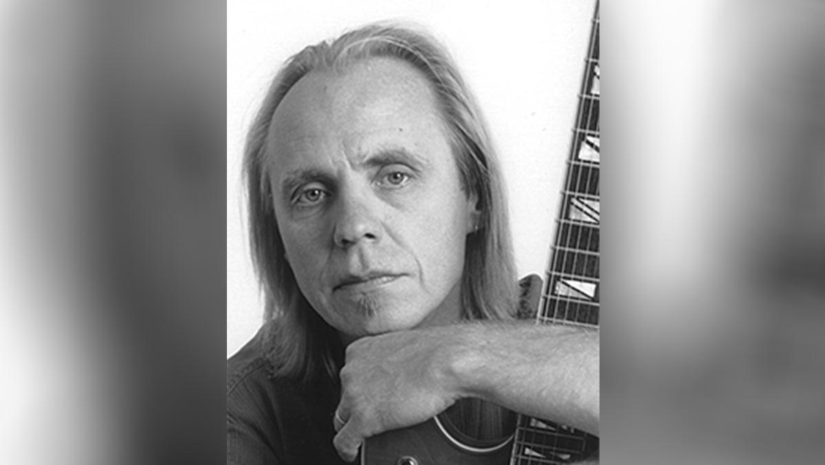 Умер гитарист группы «Скифы» Сергей Дюжиков