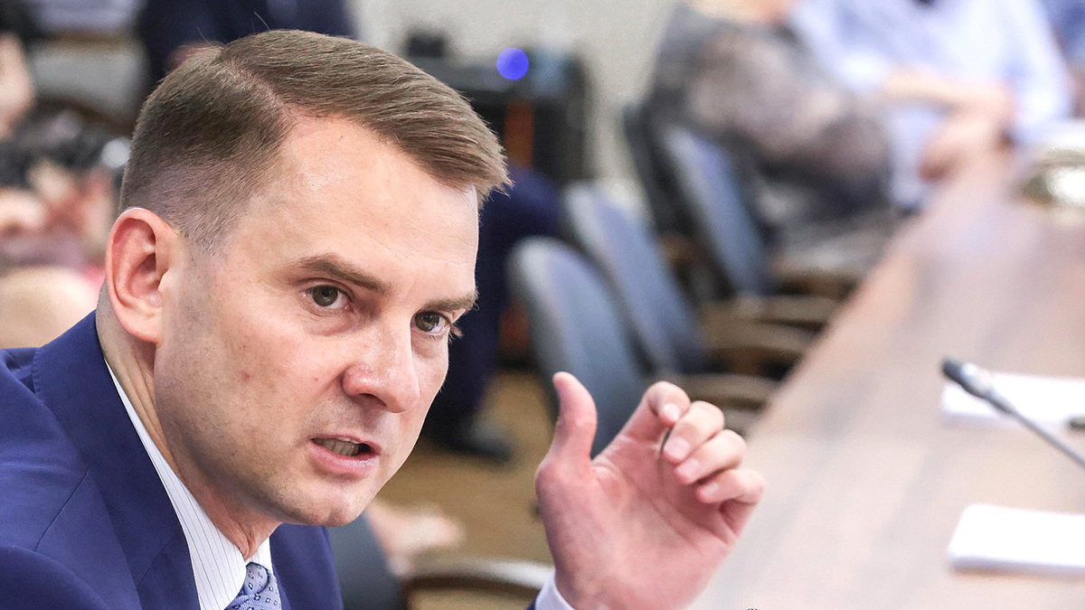 Депутат Госдумы Нилов подаст в суд на Слуцкого и ЛДПР