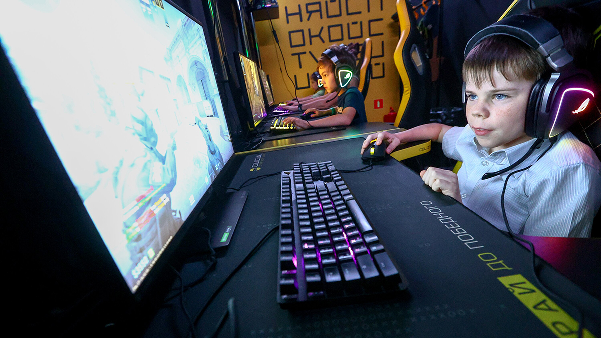 Мошенники обманывают детей в Интернете: как обезопасить свою семью