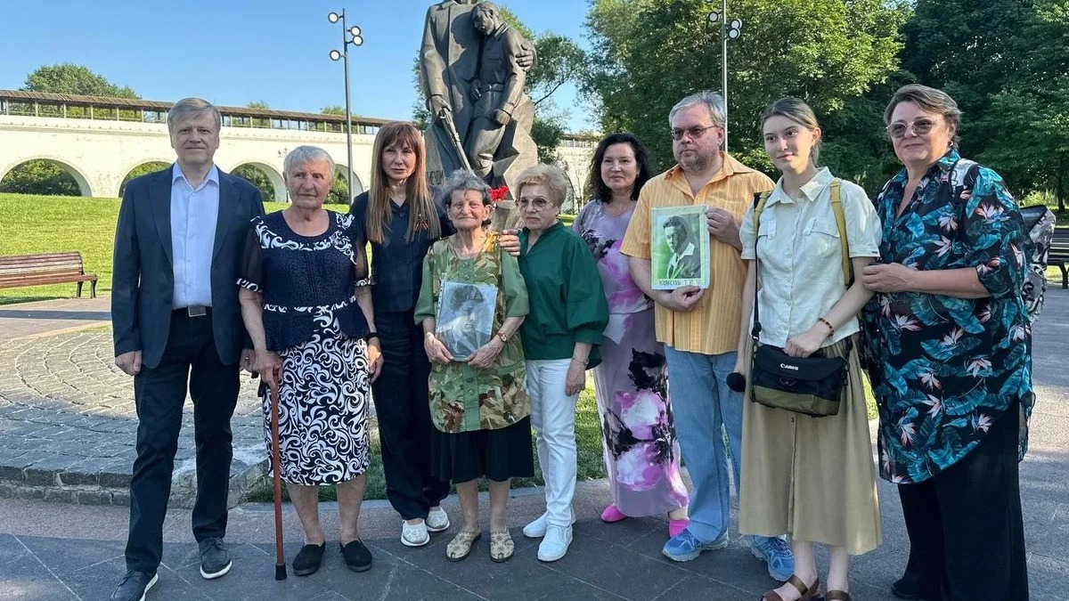 Премьера фильма о Московском народном ополчении прошла под открытым небом в парке у Ростокинского акведука