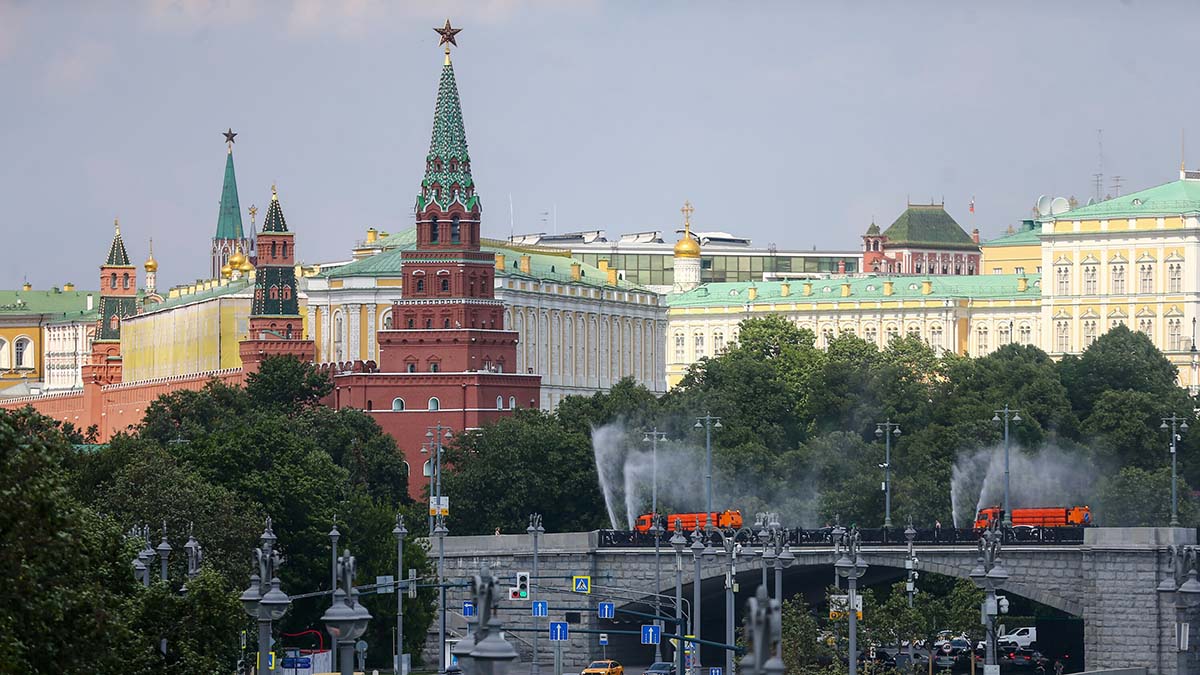 Лаборатория Тарковского» и «Свидания в Париже»: куда сходить в Москве на  выходных