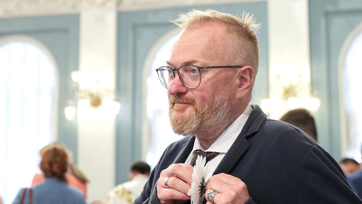 Милонов назвал цель запрета продажи зажигалок детям