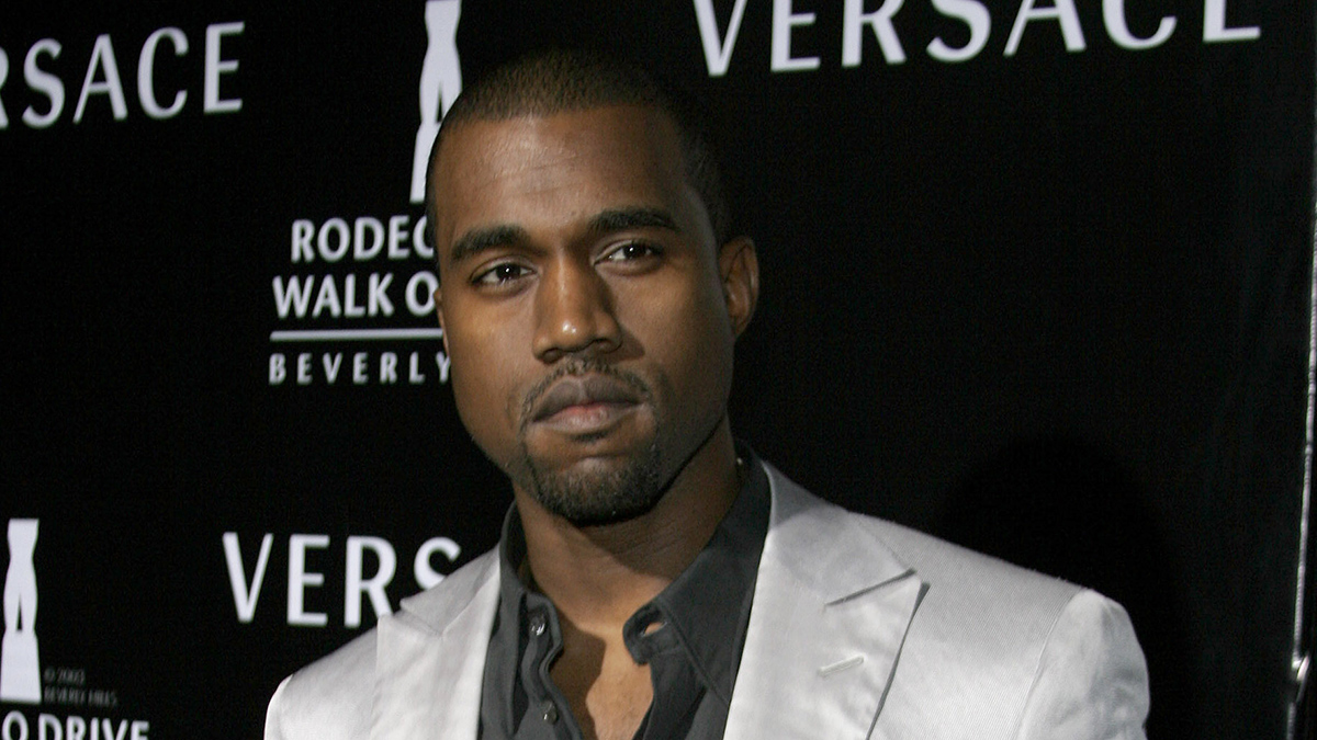 TMZ: Канье Уэст официально разводится с моделью Бьянкой Цензори