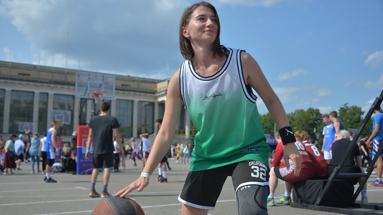 Участница Дня московского спорта в «Лужниках» Елена Сафонова