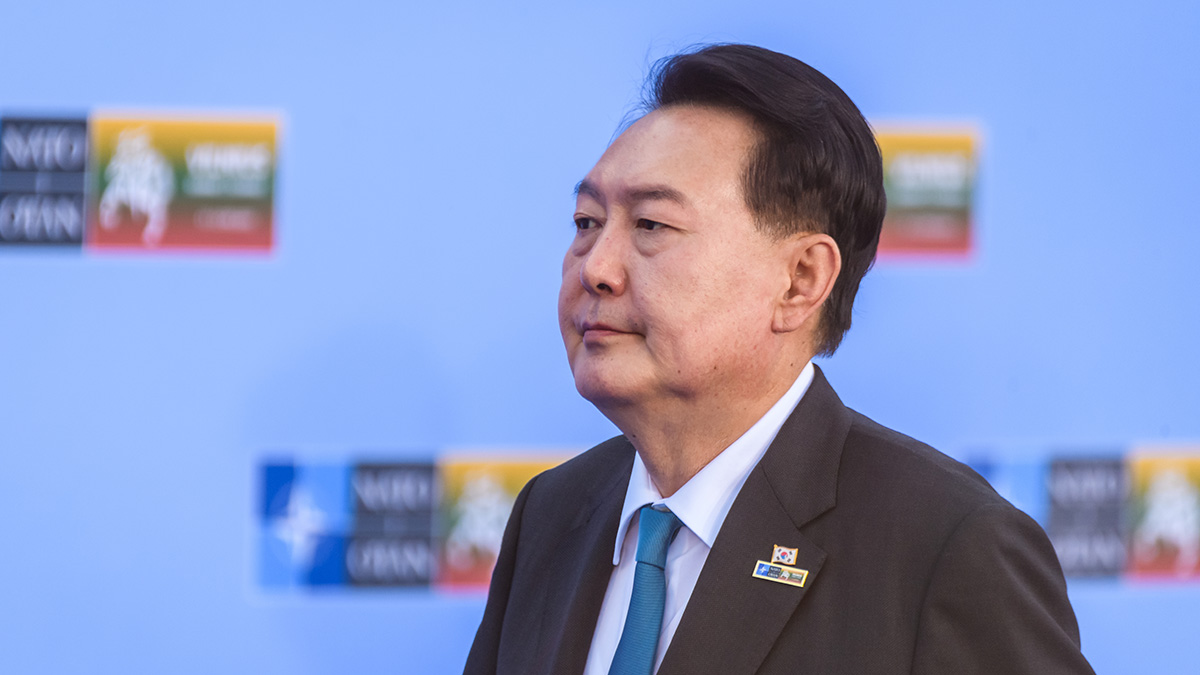 Президент Кореи провел совещание о «перемещении войск КНДР в Россию»