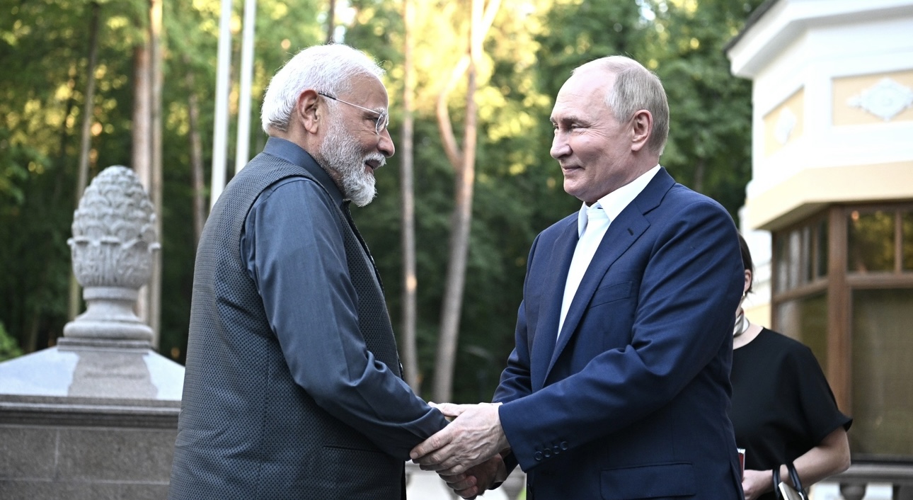 Моди заявил, что обсудил с Путиным ситуацию на Украине