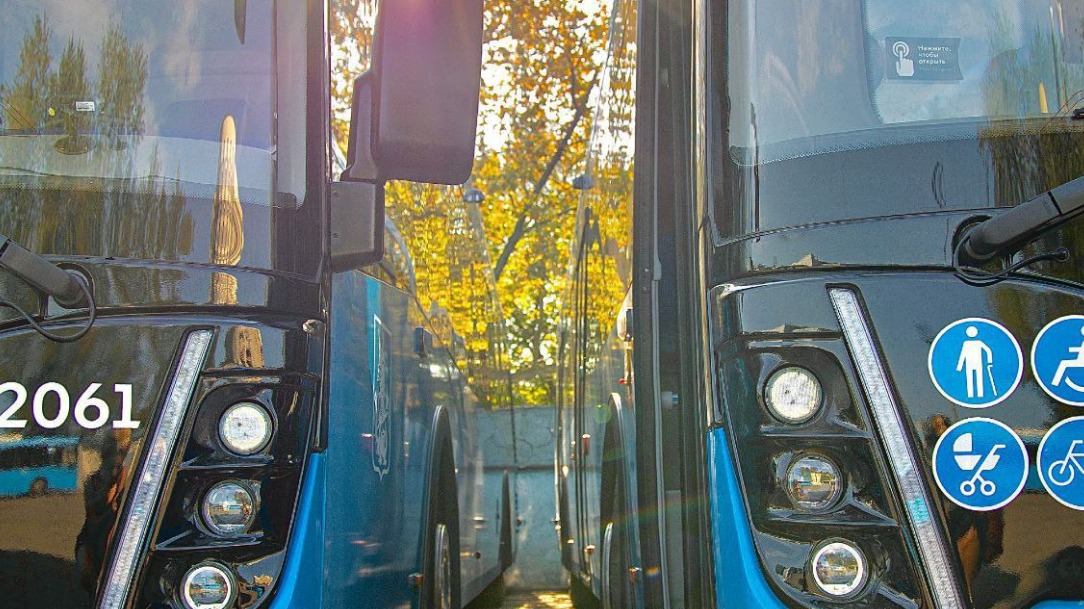 Коммерческие перевозчики перешли на госконтракты в Москве восемь лет назад