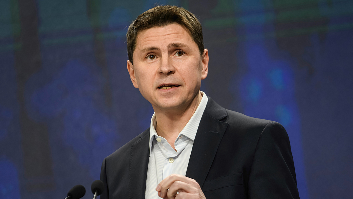 Советник Подоляк раскрыл суть секретных приложений к «плану победы» Зеленского