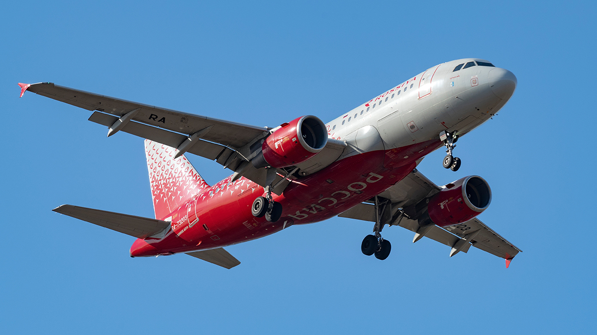 Пассажир рейса Санкт-Петербург — Москва потерял сознание на борту самолета