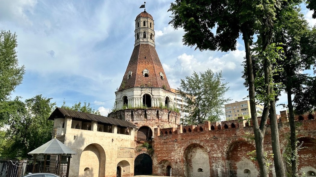 Депутат МГД Мельникова: Реставраторы Симонова монастыря обнаружили новые реликвии